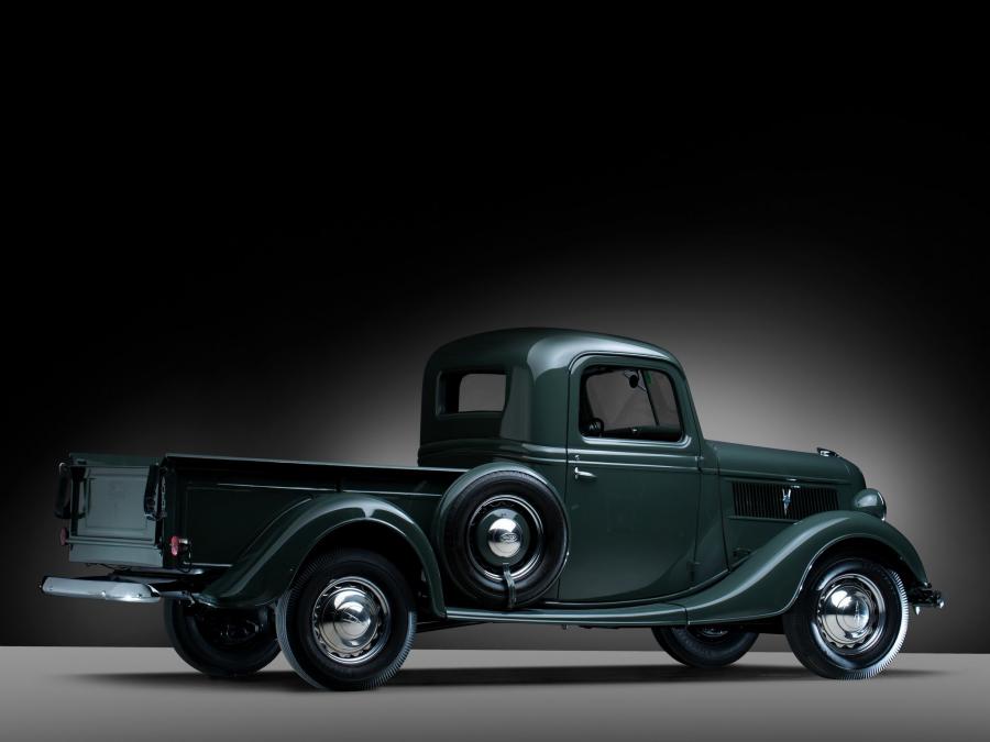  Ford V8 Deluxe Pickup 1937 года  (фото 8 из 19)
